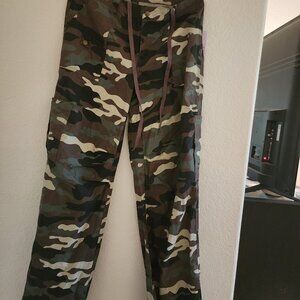 Camo pants